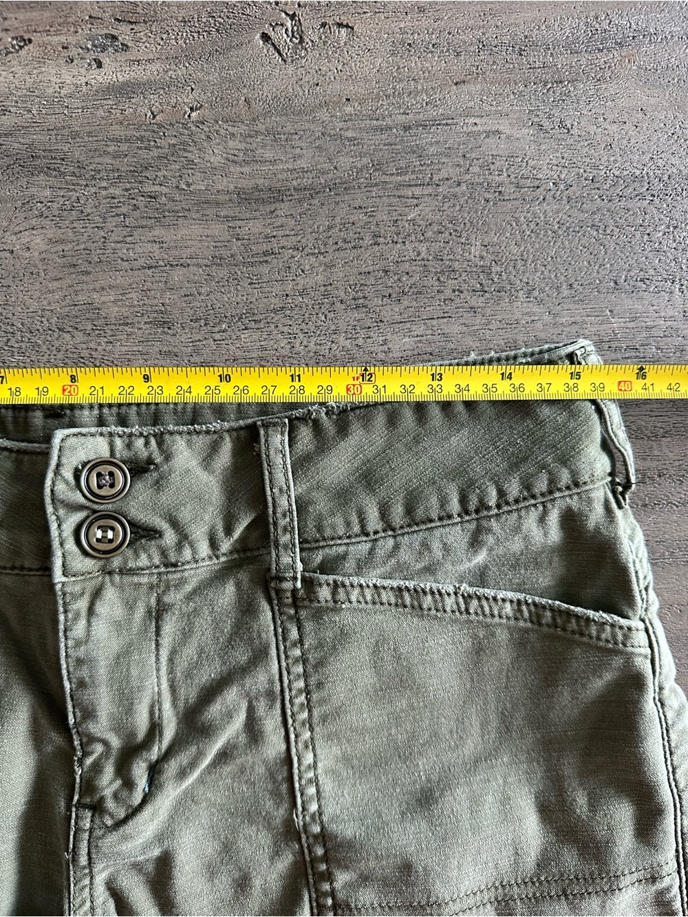 Pilcro Olive Green Frayed Hem The Wanderer Olive Jean Shorts 28 - Picture 6 of 7